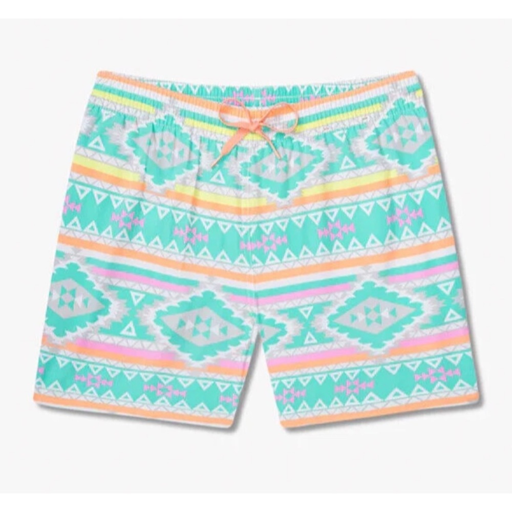 Chubbies The En Fuegos Swin Trunks Men’s XL Multicolor Aztec 5.5 Inseam